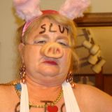 Avatar of user named "pigdebbie"