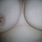 Avatar of user named "nipples1976"